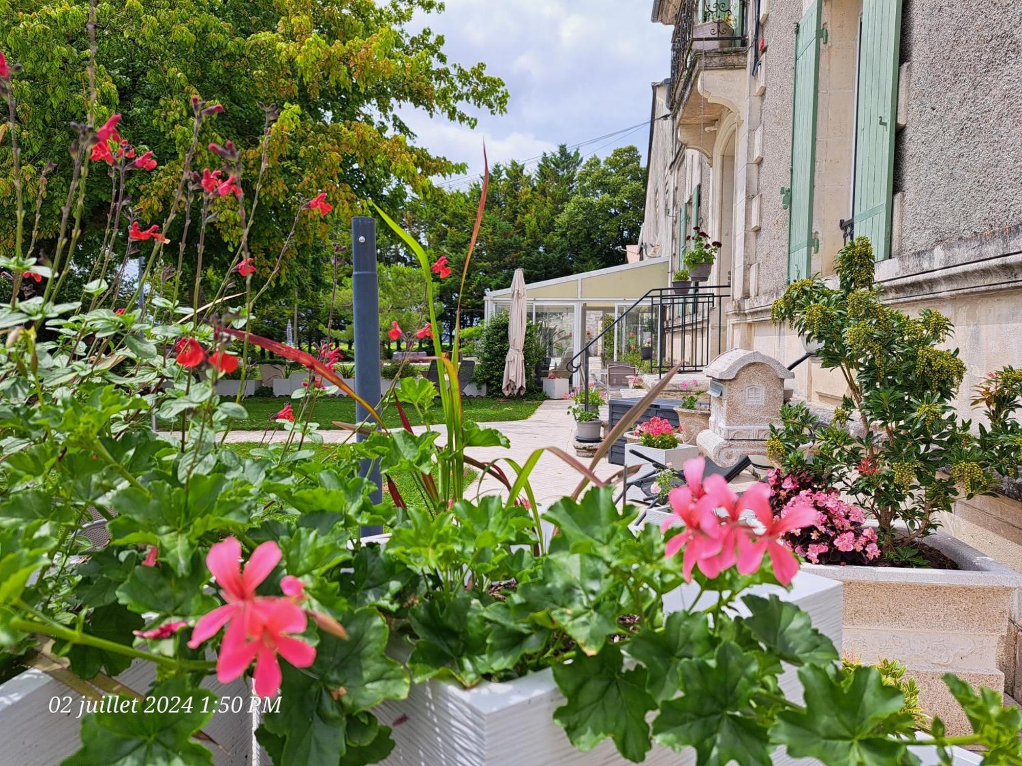 Апартаменты La Metairie Au Milieu Des Vignes Reaux Экстерьер фото
